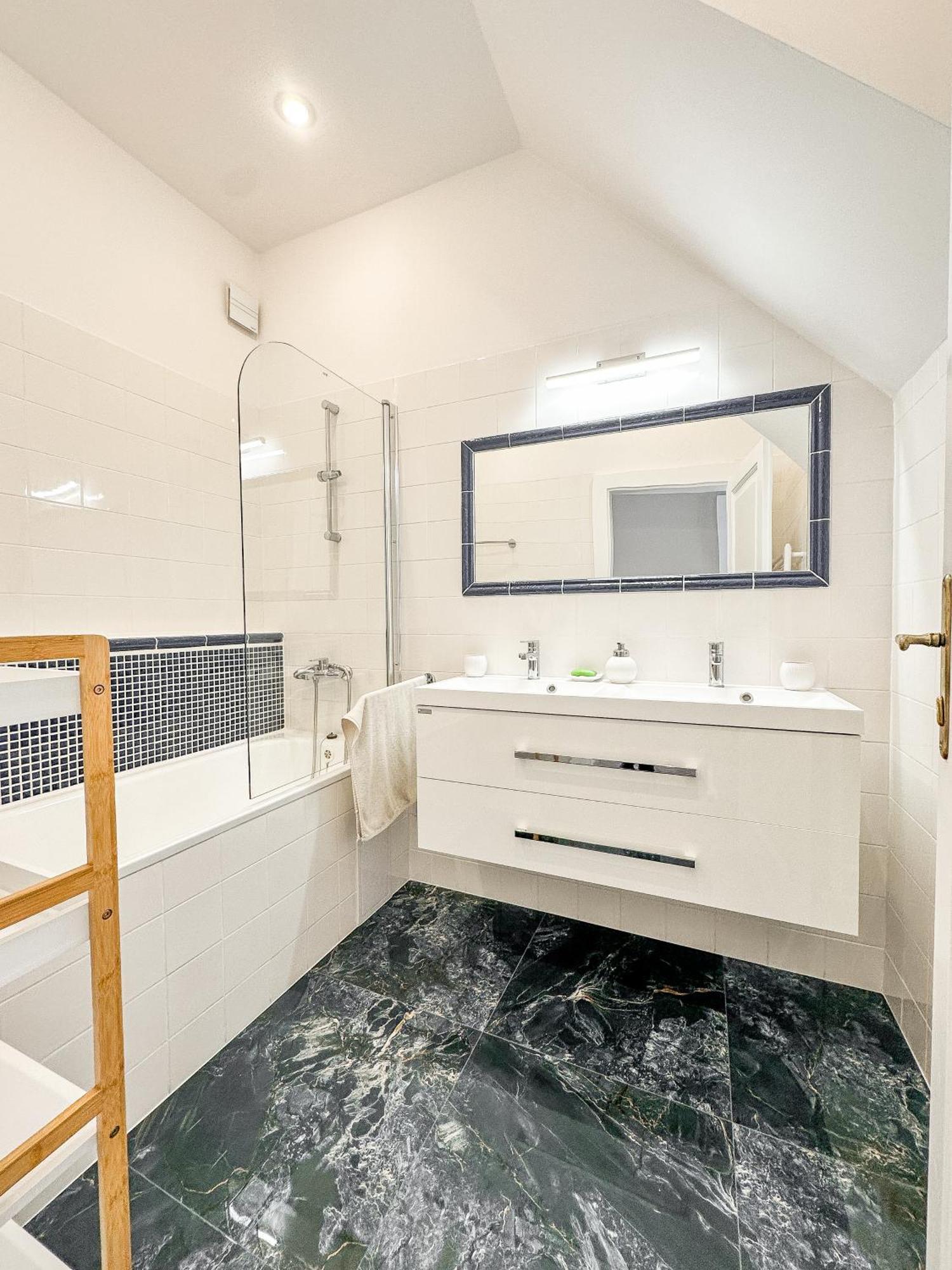 Apartmán 3 100m2 Centrum Kosice
